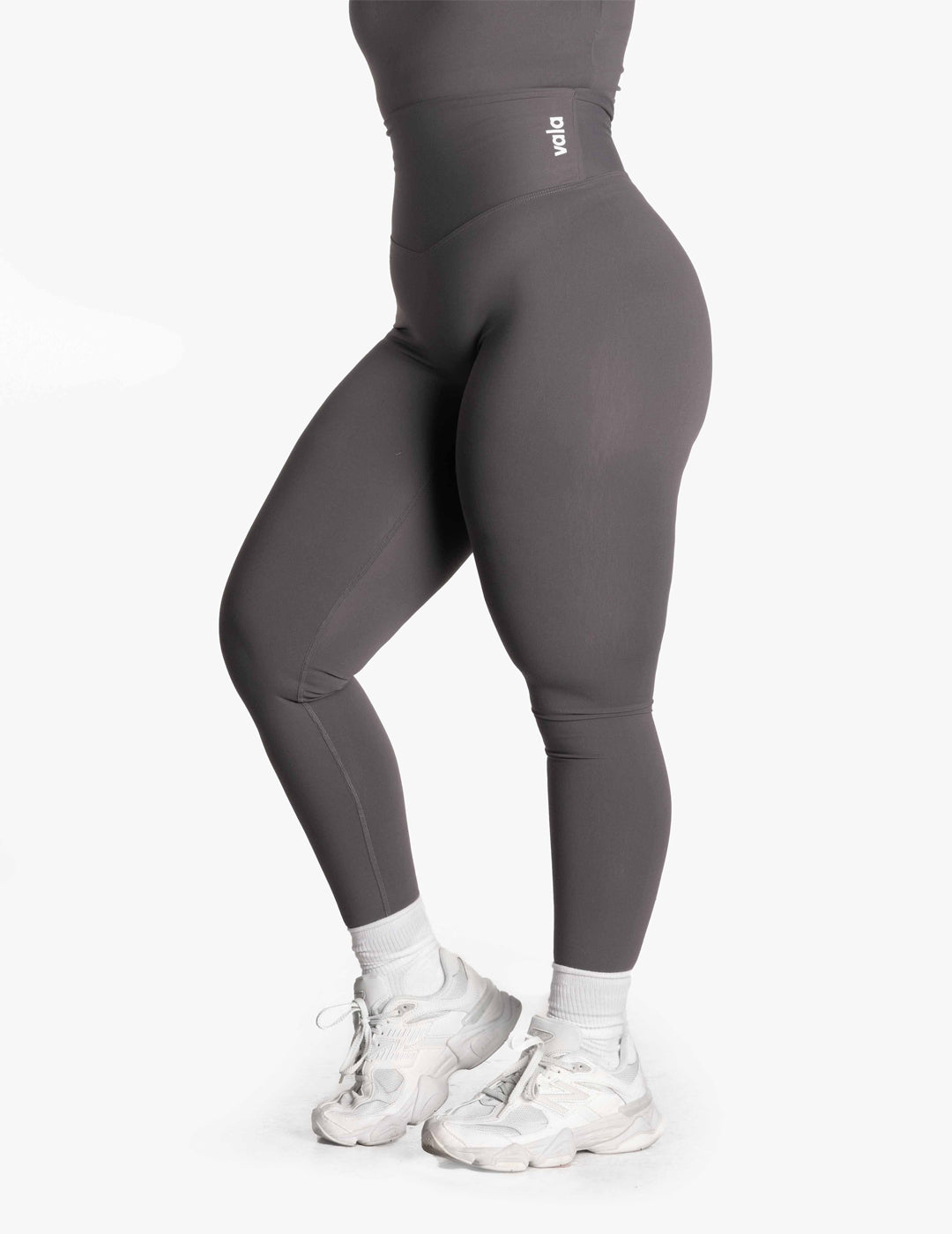 Firmelle High-Rise Leggings