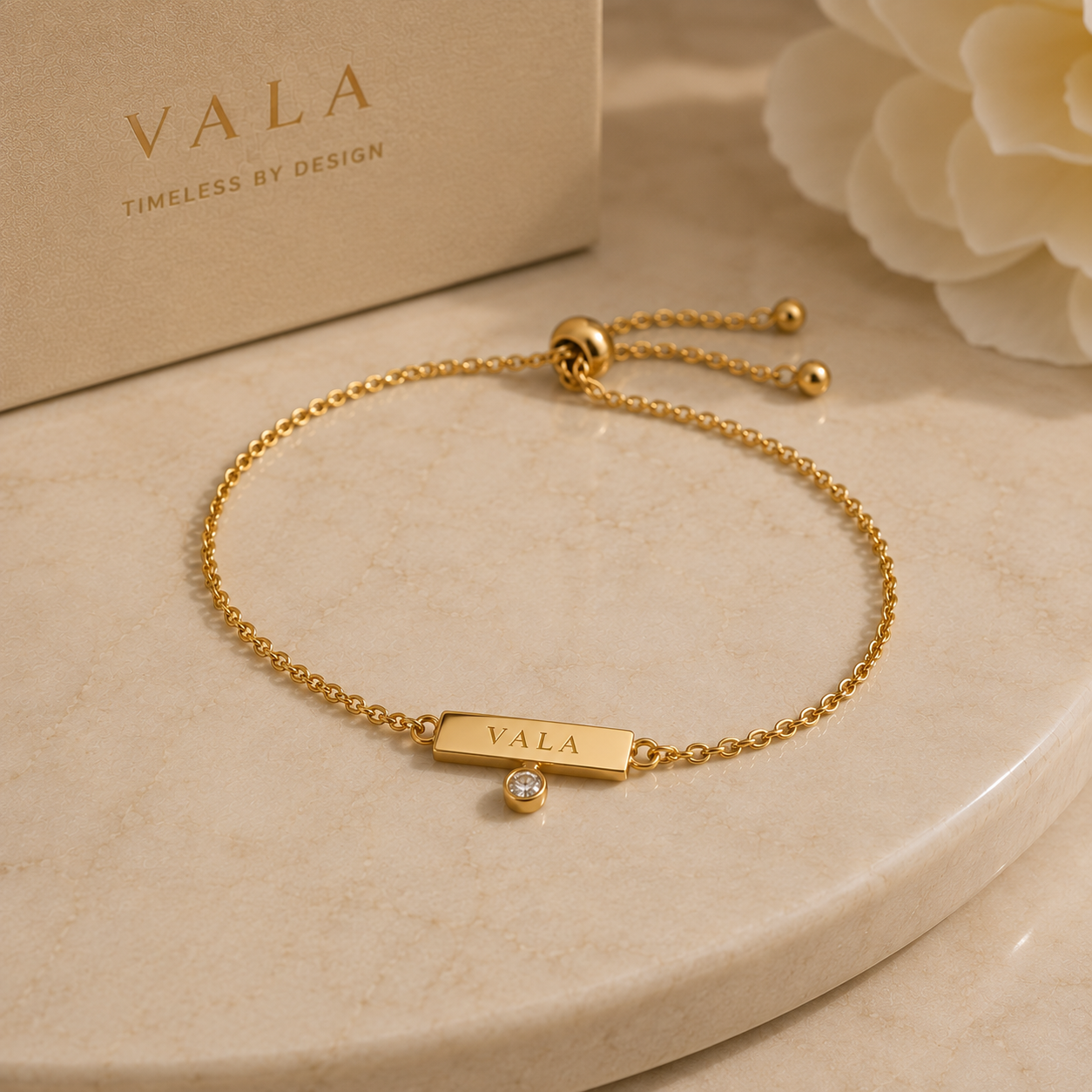 Vala Aure Gold Pendant Necklace