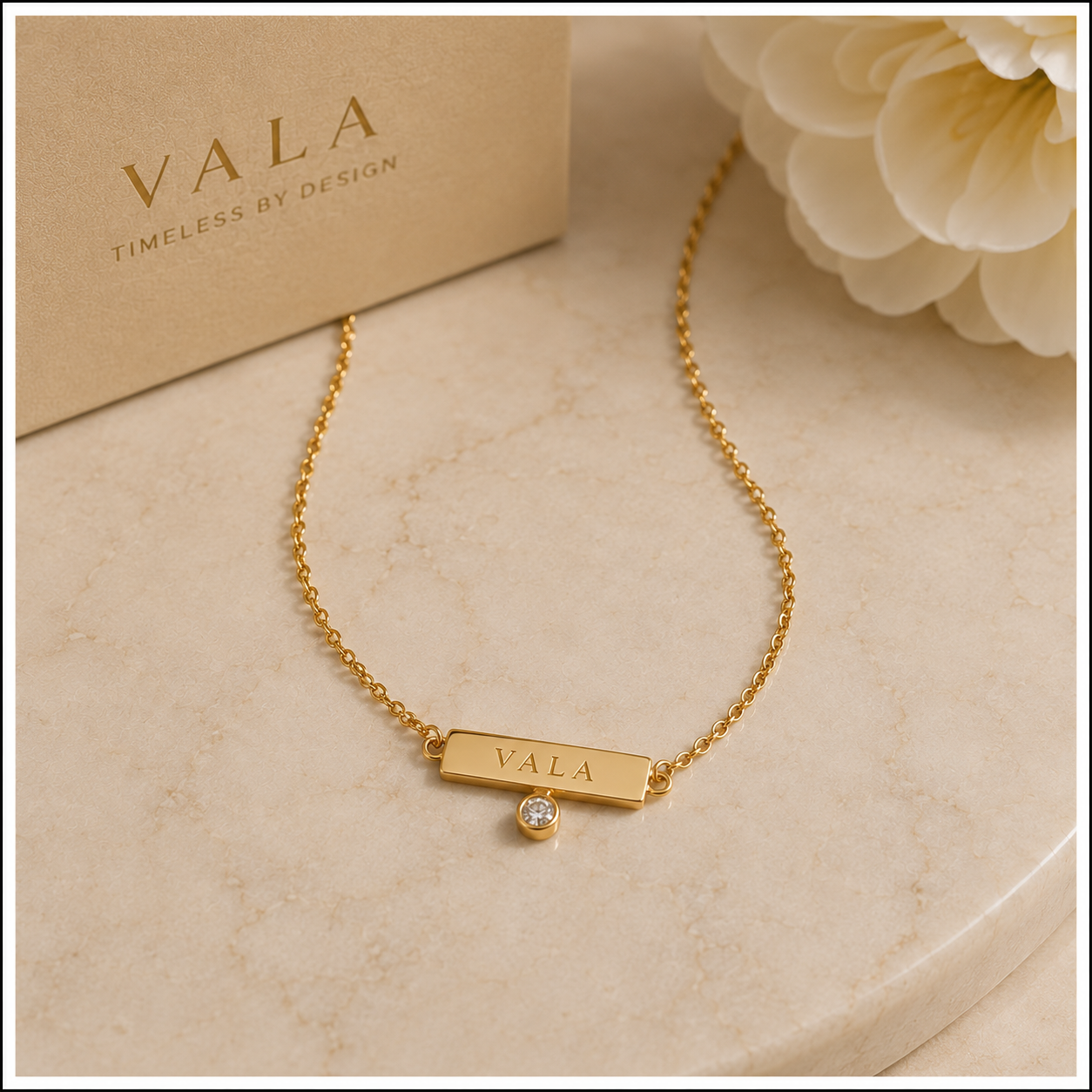 Vala Aure Gold Pendant Necklace